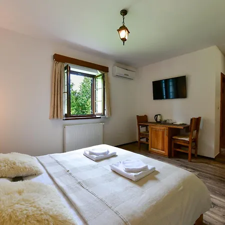 Apartmán Flora House Rastovača Exteriér fotografie